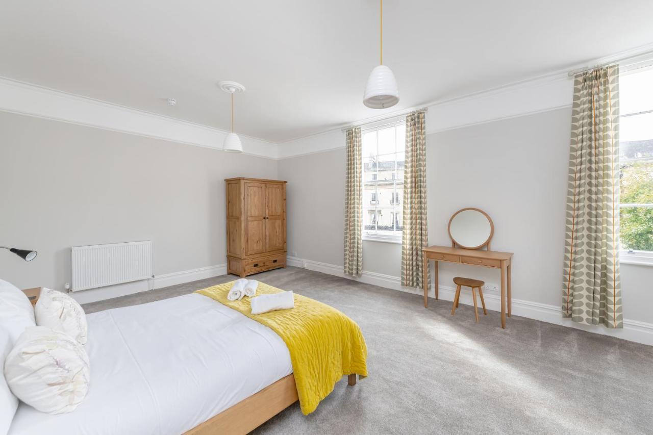 Spacious Maisonette With Parking - 10 Mins Walk From Bath Abbey - 2 Bed & 2 Bath Kültér fotó
